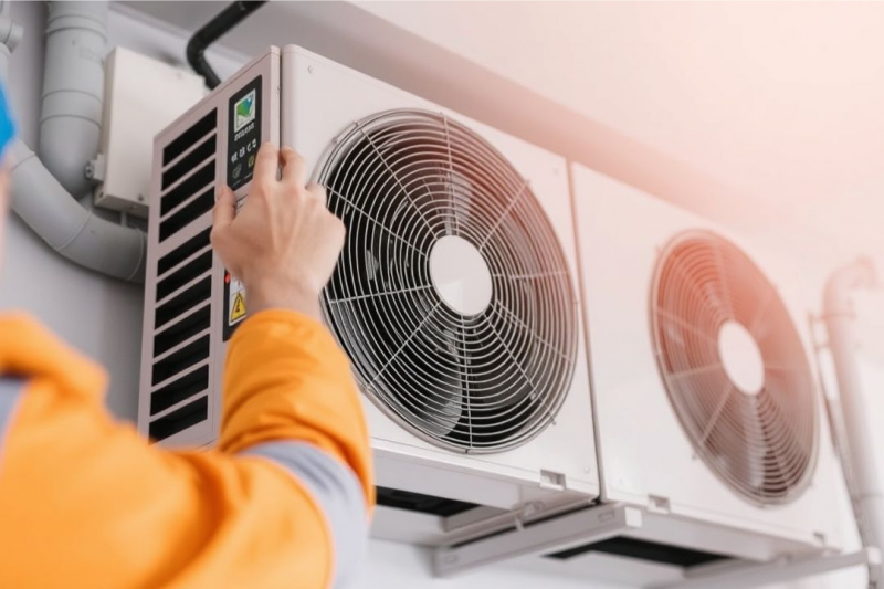 Manutenção de ar condicionado industrial é essencial para eficiência e durabilidade